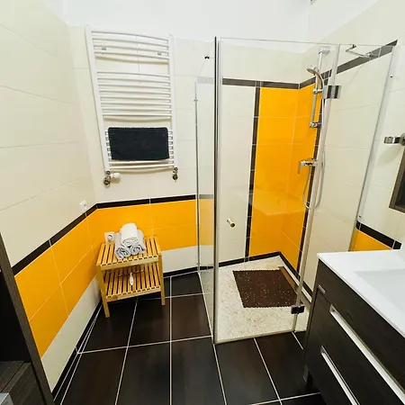 Apartamento By Jacob Praga