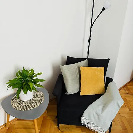 Apartment By Jacob